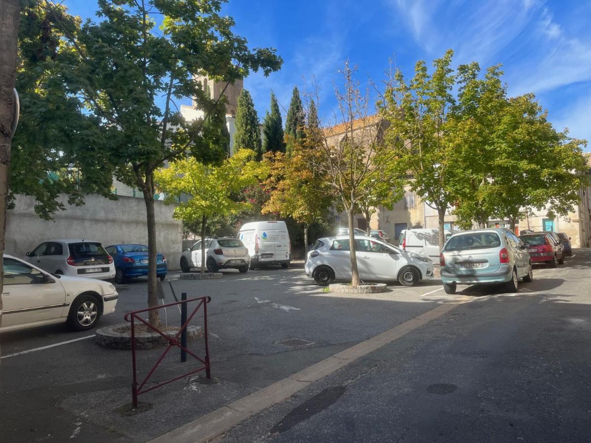 Jouxtant Le Canal Du Midi Trèbes Eksteriør bilde